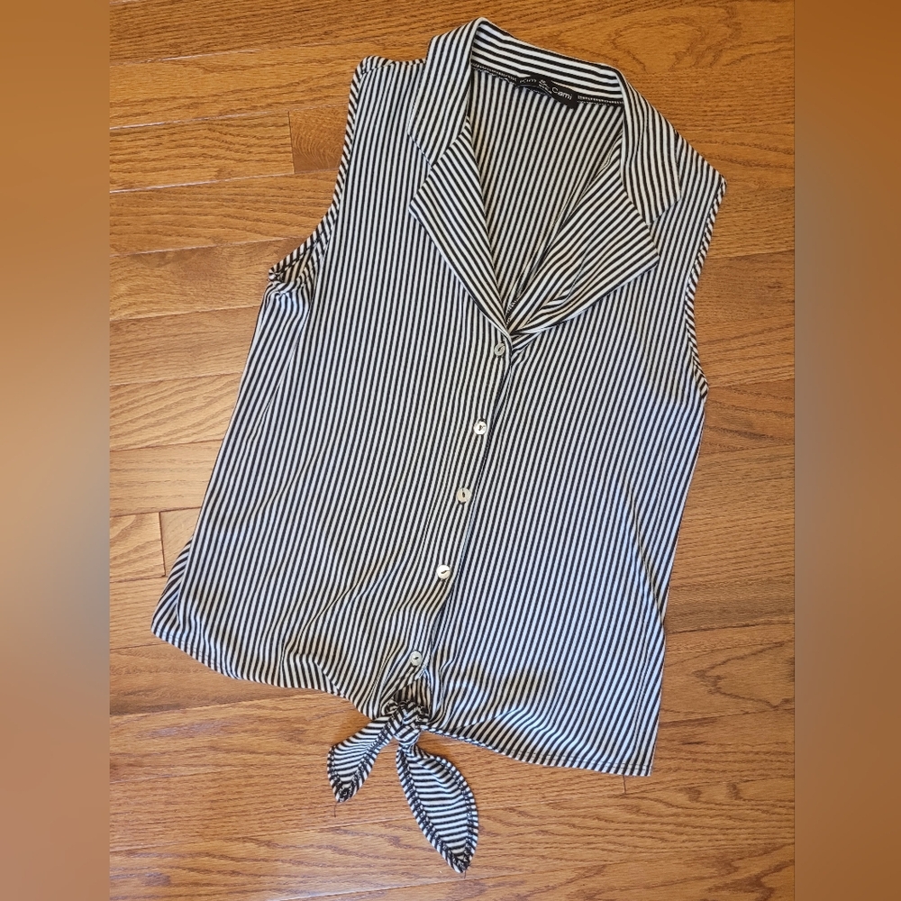Striped Sleeveless Tank Top with Buttons and Tie Front - Black and White